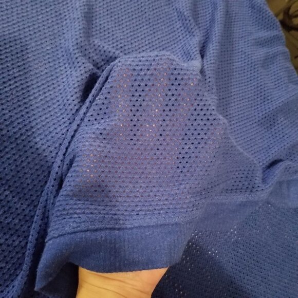 Anthropologie Left of Center Blue Open Knit 3/4 Sleeve Top Shirt Size Medium - Picture 3 of 5